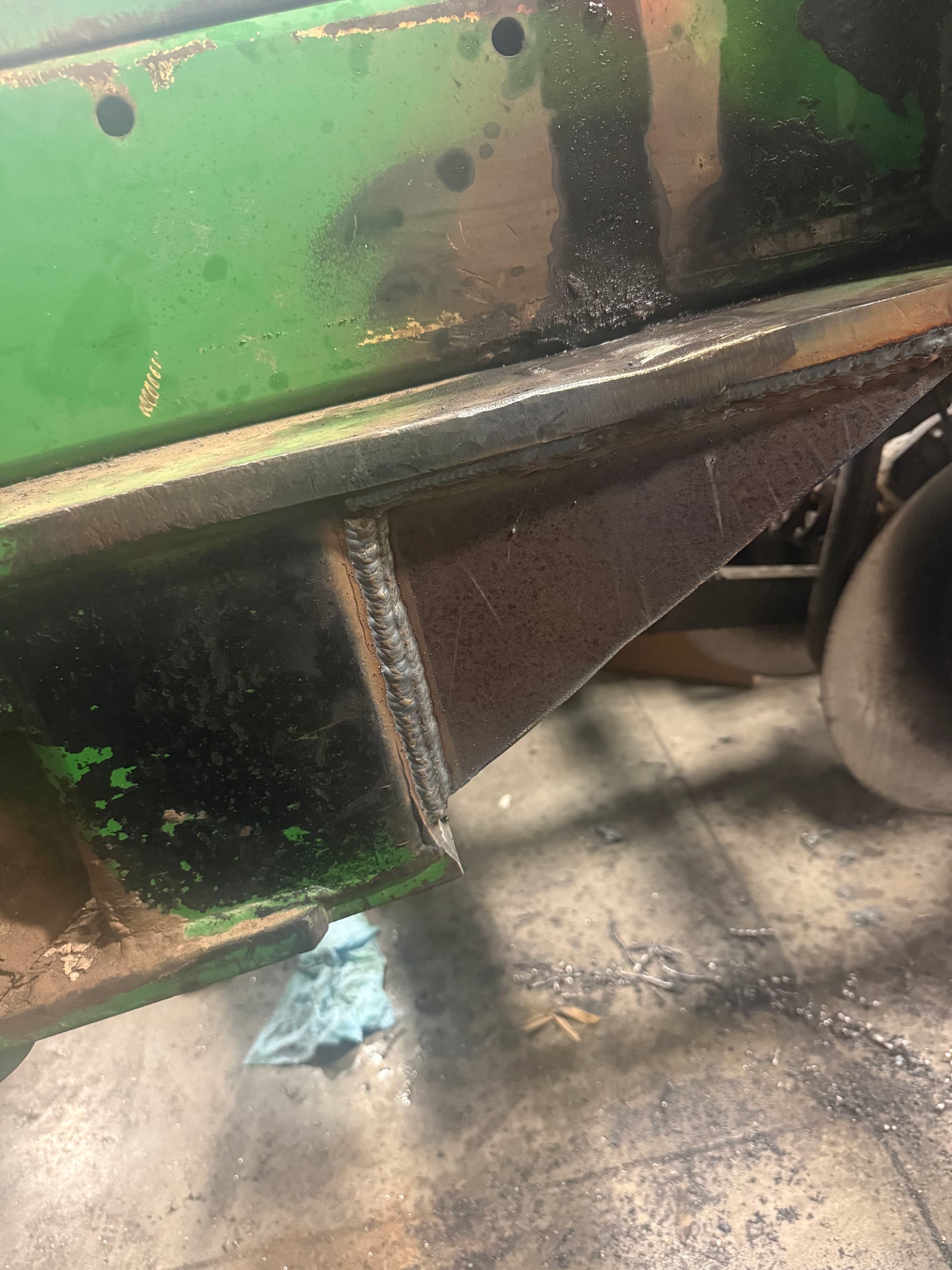 Gallery photos for Drill Tandem Hitch Repair and Reinforcement on a John Deere: Image #7