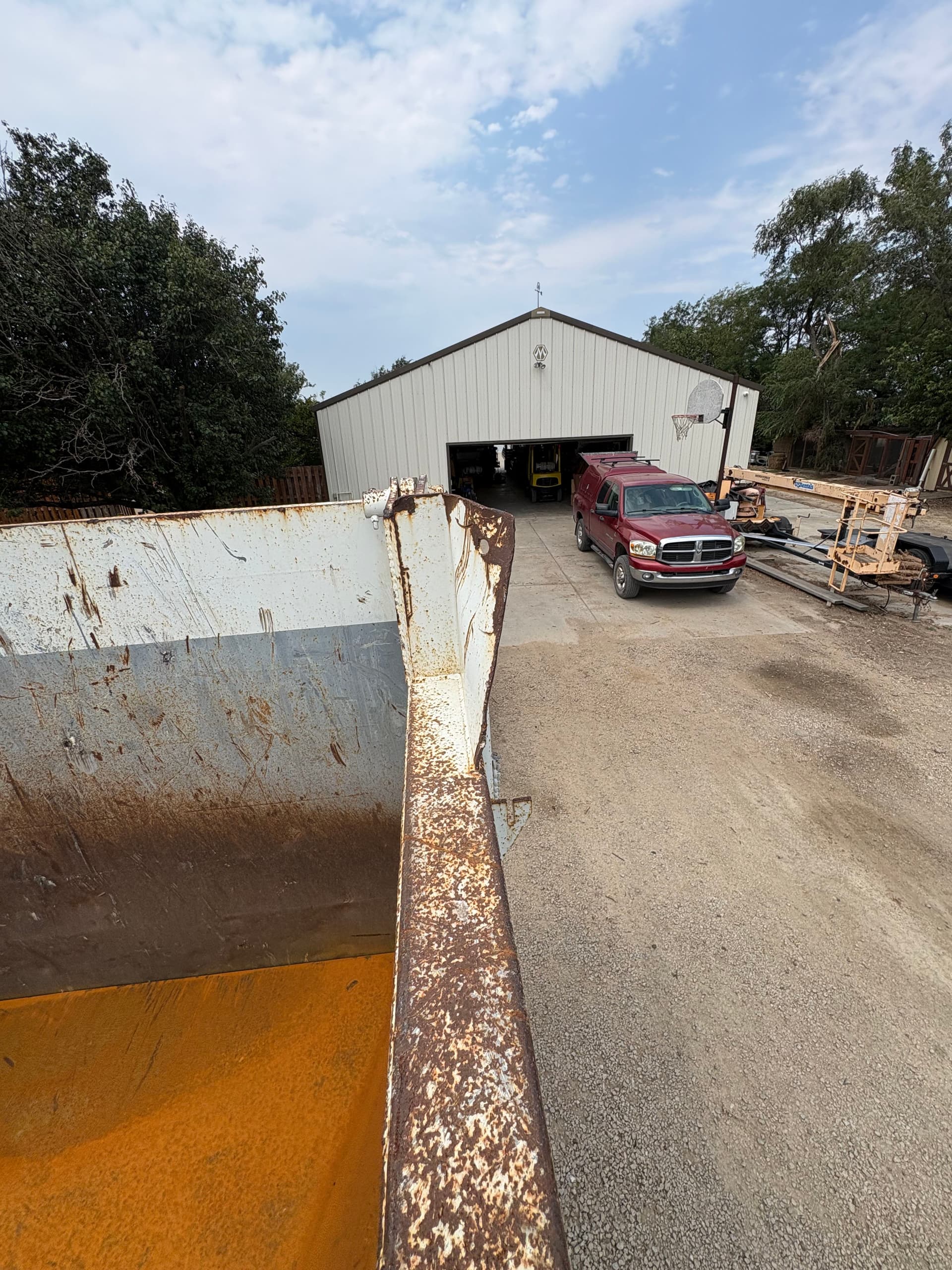 Gallery photos for Railroad Dump Truck Tarp Bracket and Crack Repair for Central State: Image #3